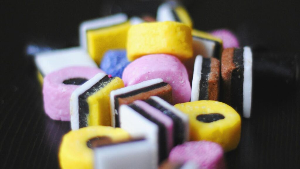Daniel Günther kündigt Bundesratsinitiative für eine Zuckersteuer an - Eine Zuckersteuer sei "politisch und ökonomisch" längst geboten, sagt Schleswig-Holsteins Ministerpräsident Daniel Günther. Im kommenden Jahr will er das Thema angehen.