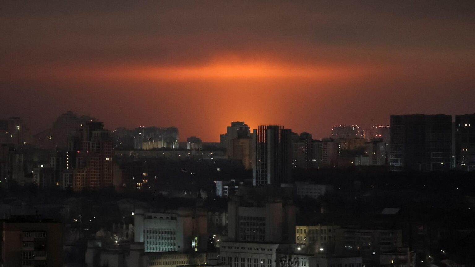 NATO-Kampfflugzeuge kämpften in Polen, als Russland die Ukraine bombardierte