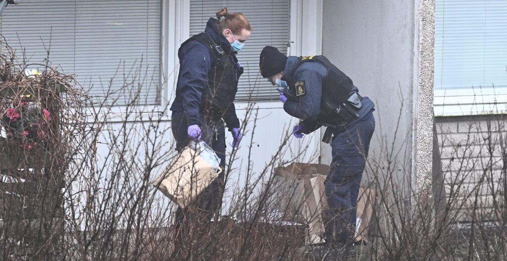 Immer mehr Kinder unter 15 Jahren stehen im Verdacht, Bombenanschläge verübt zu haben [Hittills i år misstänks 54 barn under 15 år]