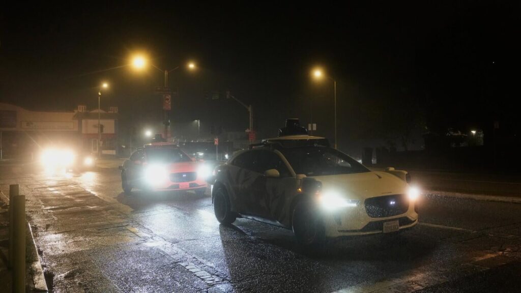 Waymos blockierte Straßen und verursachte Chaos während eines Stromausfalls in San Francisco