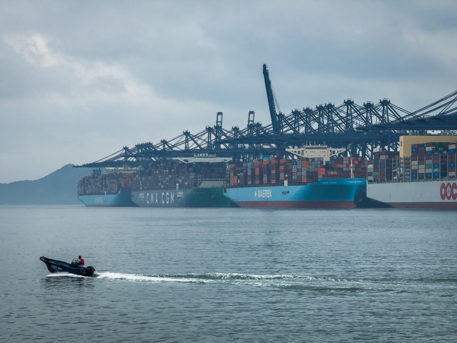 Die USA haben ein Schiff geentert und Fracht beschlagnahmt, die von China in den Iran unterwegs ist