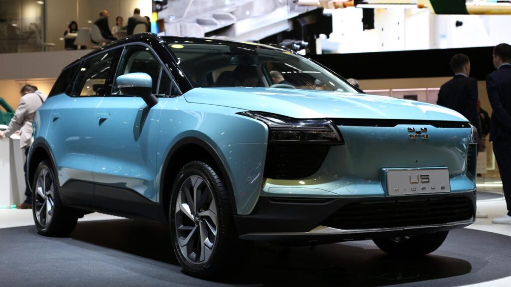 Fehlende Ersatzteile, kein Kundenservice: E-Auto aus China wird zum Albtraum für Käufer