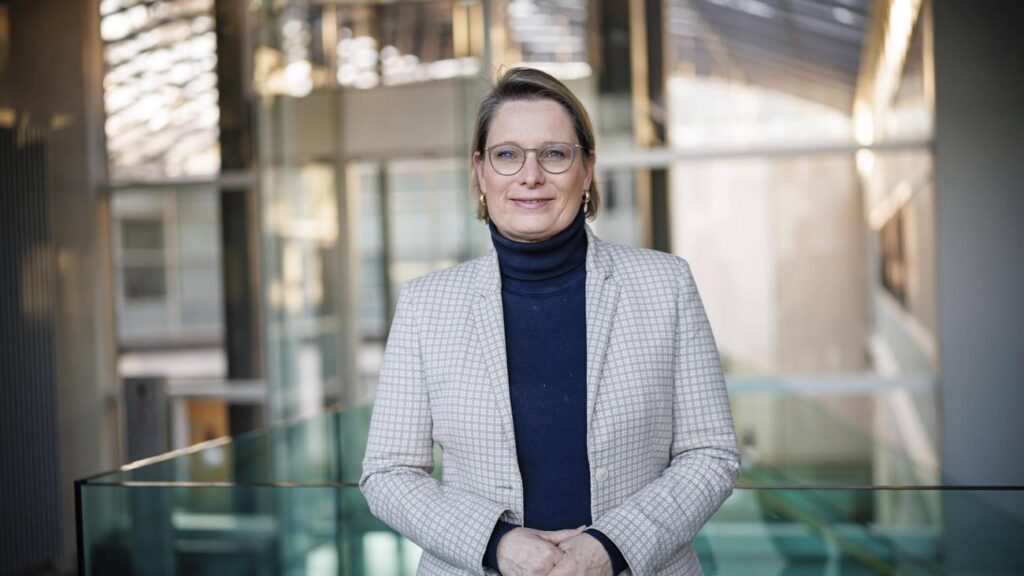 Digitale Anonymität: Bundesjustizministerin Hubig lehnt Klarnamenpflicht im Internet ab