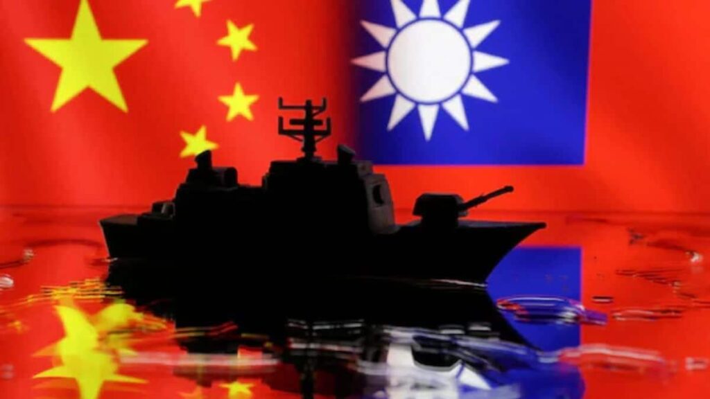 China startet eine militärische Einkreisungsübung in der Nähe von Taiwan und veranlasst die Insel, als Reaktion darauf Truppen einzusetzen China startet eine militärische Einkreisungsübung in der Nähe von Taiwan und veranlasst die Insel, als Reaktion darauf Truppen einzusetzen