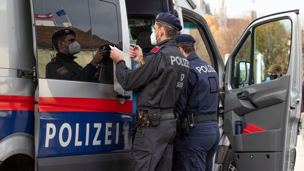 Sechsjährige rettet komplette Familie vor Entführung mit SOS-Handzeichen