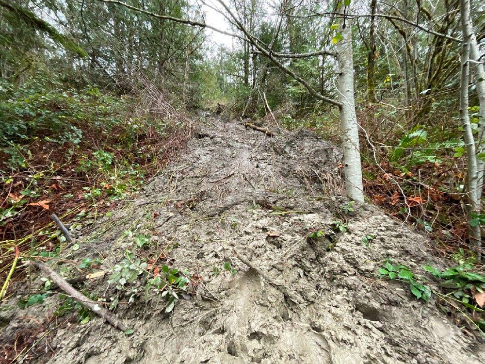 Grundstücke in British Columbia im Wert von nur 2 US-Dollar wurden wegen Erdrutschgefahr evakuiert