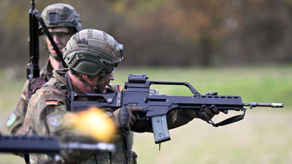 Burg bei Magdeburg: Fast 20.000 Schuss Munition aus Transporter für die Bundeswehr gestohlen Burg bei Magdeburg: Fast 20.000 Schuss Munition aus Transporter für die Bundeswehr gestohlen