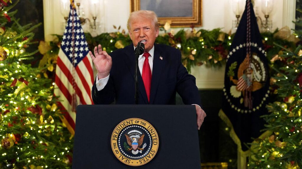 Wie Trump Amerika verändert hat: „Alle haben Angst – die USA sind zu einer Oligarchen-Wirtschaft verkommen“ (Interview mit der Finanzmarktexpertin Sandra Navidi) Wie Trump Amerika verändert hat: "Alle haben Angst - die USA sind zu einer Oligarchen-Wirtschaft verkommen" (Interview mit der Finanzmarktexpertin Sandra Navidi)