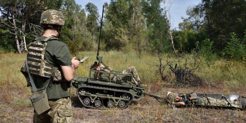 US-Veteran sagt, der Westen müsse es der Ukraine gleichtun, wenn es darum geht, Bodenroboter billig zu halten