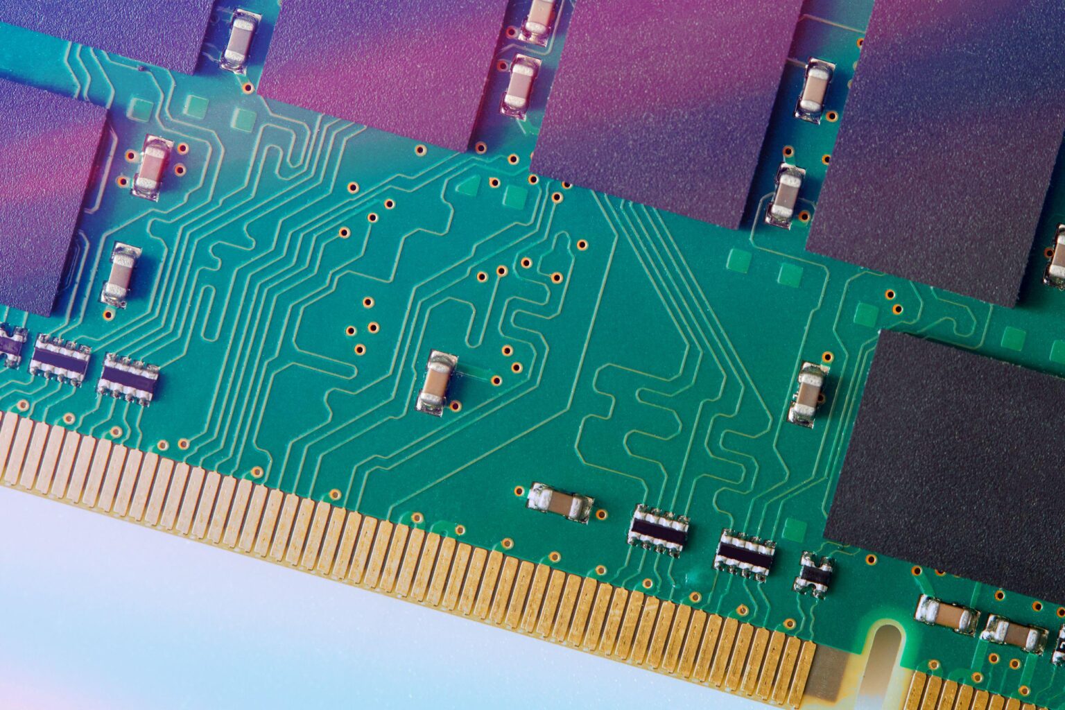 Unglücklicher Amazon-Käufer bestellt DDR5-Speicher, bekommt aber DDR4 unter dem Heatspreader versteckt – als Neuware verkaufter RAM war eine Umstellung