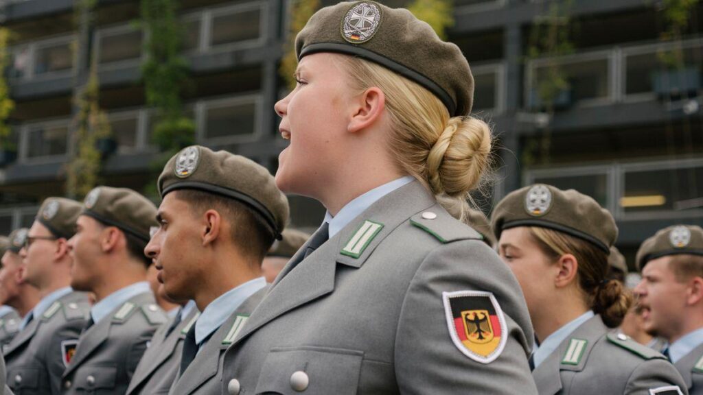 Bundeswehr: Der neue Wehrdienst sollte auch für Frauen gelten