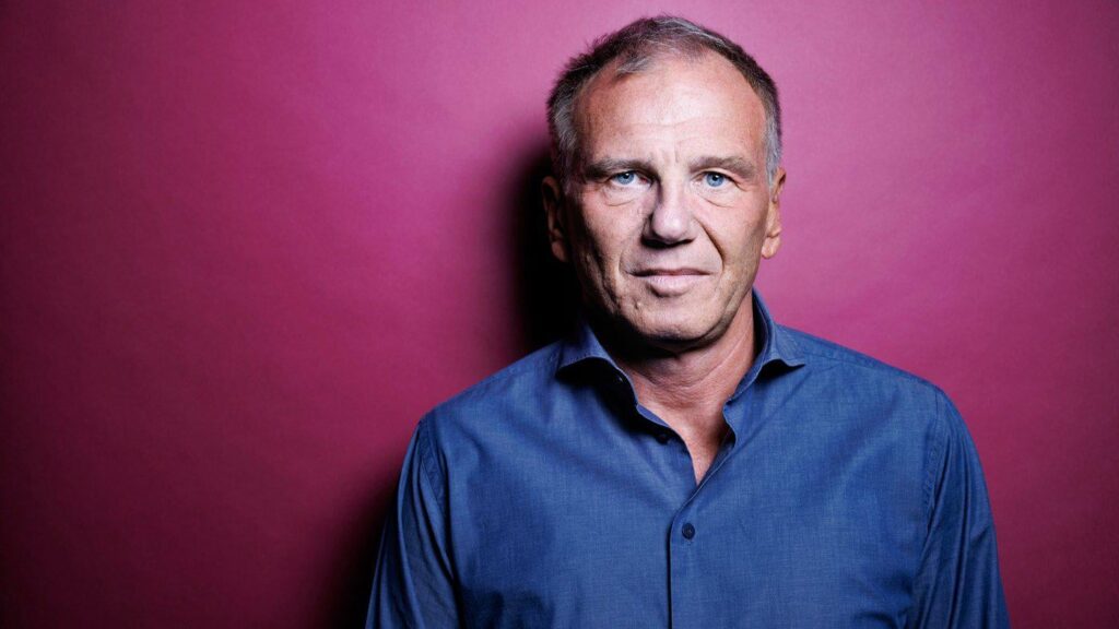 „Ein Milliardenkonzern ignoriert einfach Gesetze“: Österreichs bekanntester Journalist legt sich mit X an (Interview mit Armin Wolf) „Ein Milliardenkonzern ignoriert einfach Gesetze“: Österreichs bekanntester Journalist legt sich mit X an (Interview mit Armin Wolf)