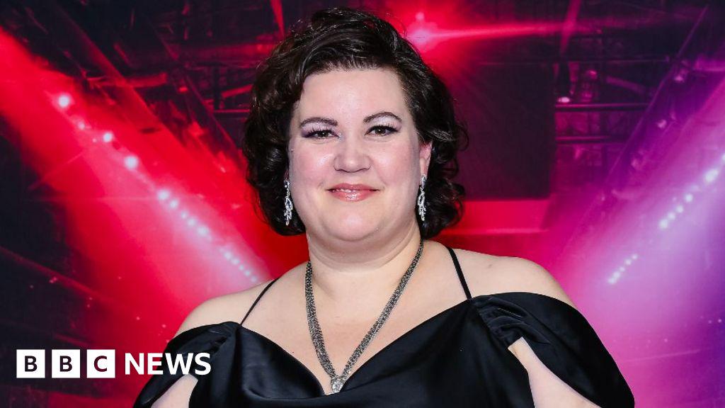 Rachel Reid, Autorin von Heated Rivalry, sagt, der Erfolg der TV-Show habe ihr bei der Behandlung ihrer Parkinson-Krankheit geholfen
