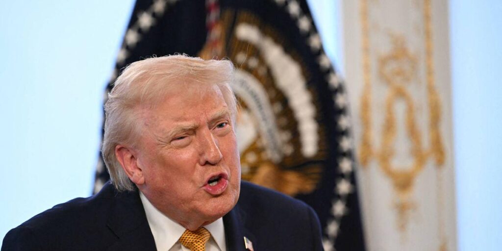 USA starten Weihnachtsangriffe auf Nigeria – das 9. von Trump bombardierte Land | Trump – der sich selbst als „den kriegsfeindlichsten Präsidenten der Geschichte“ bezeichnet – hat mittlerweile mehr Länder bombardiert als jeder andere Präsident in der Geschichte. USA starten Weihnachtsangriffe auf Nigeria – das 9. von Trump bombardierte Land | Trump – der sich selbst als „den kriegsfeindlichsten Präsidenten der Geschichte“ bezeichnet – hat mittlerweile mehr Länder bombardiert als jeder andere Präsident in der Geschichte.