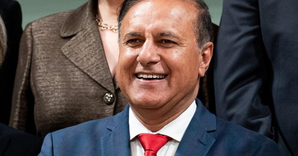 Der Minister des Finanzministeriums schweigt zu Einzelheiten des Plans zur Reduzierung des öffentlichen Dienstes des Bundes