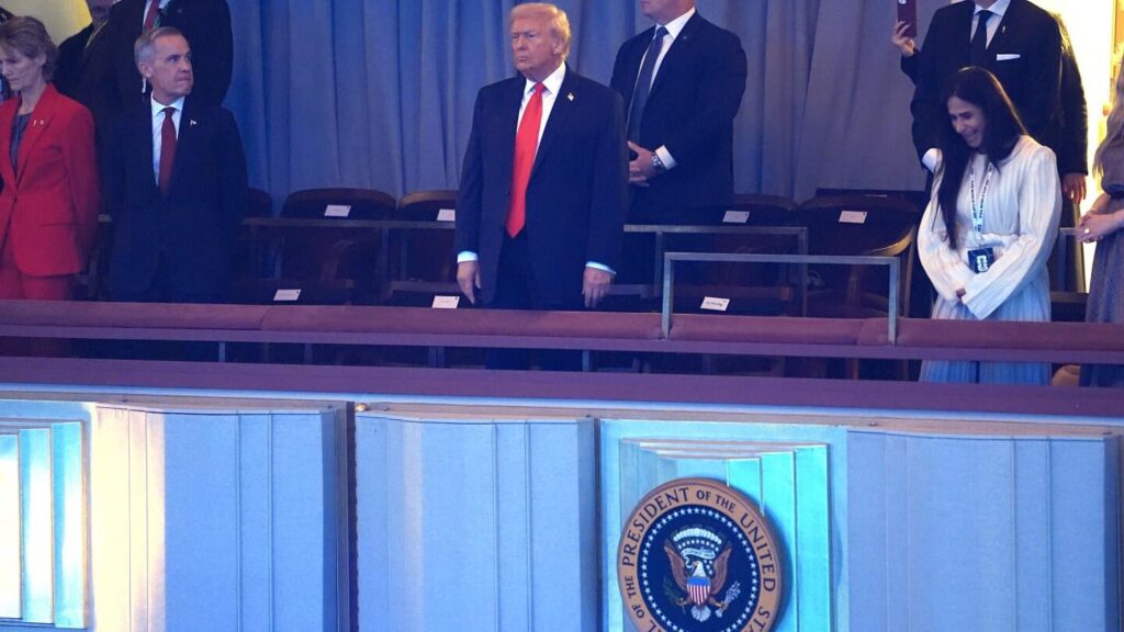 Trump trifft den mexikanischen Präsidenten Sheinbaum zum ersten Mal persönlich bei der Auslosung der Weltmeisterschaft