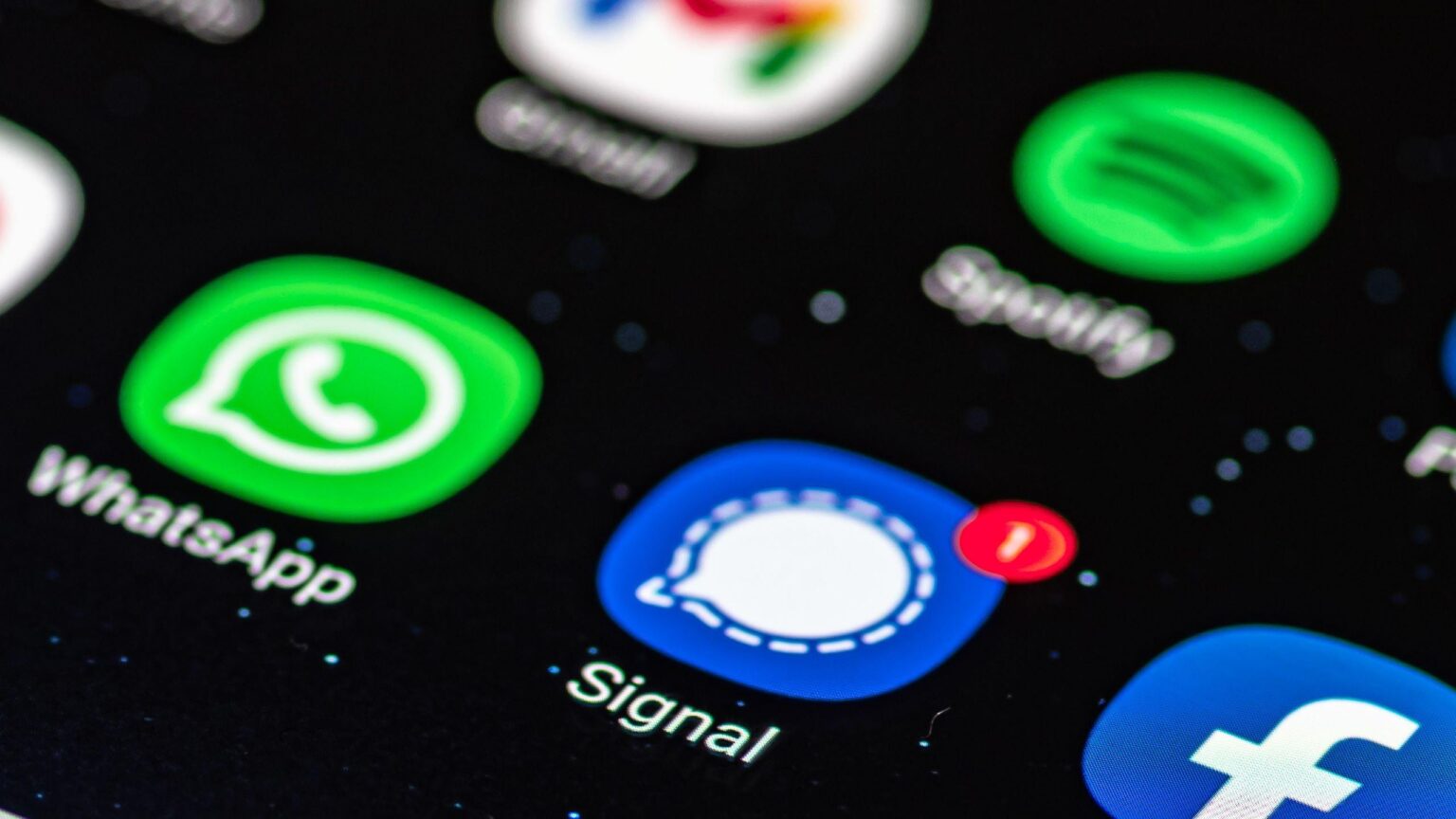 Das Erstellen von Apps wie Signal oder WhatsApp könnte eine „feindliche Aktivität“ sein, behauptet die britische Aufsichtsbehörde Das Erstellen von Apps wie Signal oder WhatsApp könnte eine „feindliche Aktivität“ sein, behauptet die britische Aufsichtsbehörde