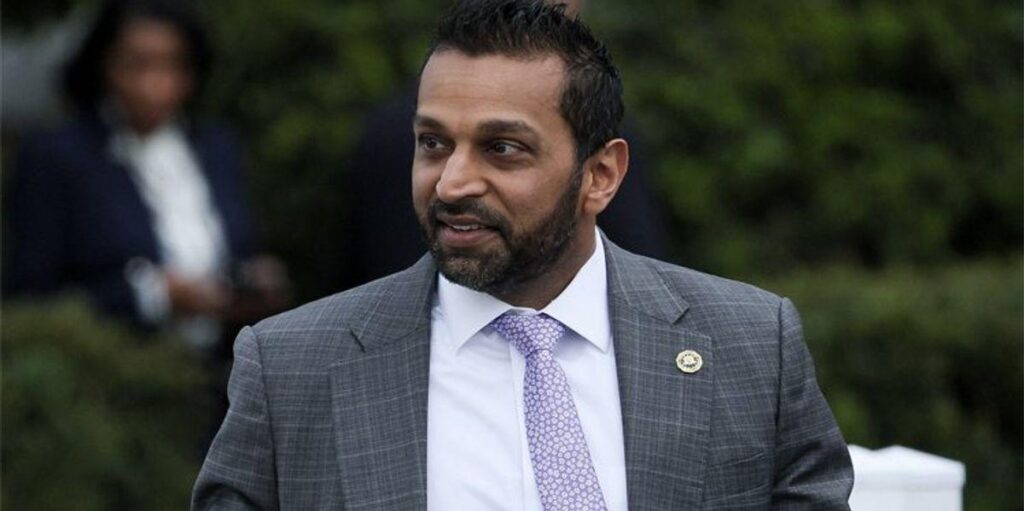 Das FBI liegt „in Trümmern“, da Insider sagen, dass „niemand die Mitarbeiter von Kash Patel vermissen wird“, wenn der Direktor entlassen wird