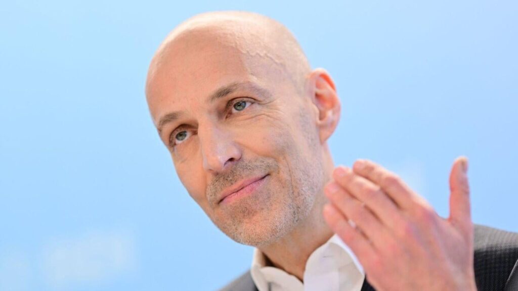 „Viele sind maßlos enttäuscht“: BDI-Chef nennt Stimmung der Unternehmer gegenüber Regierung „regelrecht aggressiv“ „Viele sind maßlos enttäuscht“: BDI-Chef nennt Stimmung der Unternehmer gegenüber Regierung „regelrecht aggressiv“