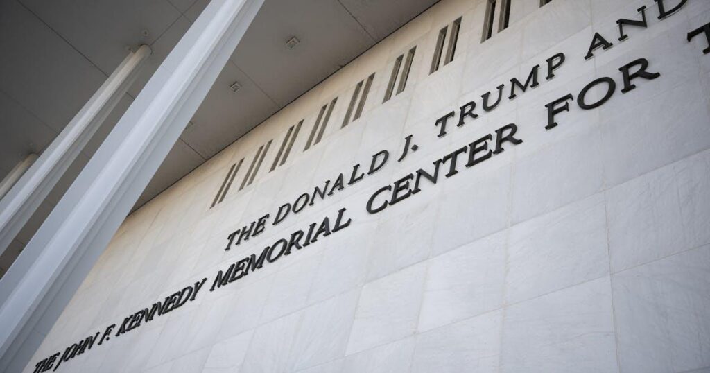 Kennedy Center muss großes Konzert wegen Trump absagen | Die Veränderungen, die Donald Trump an der Organisation vorgenommen hat, haben sie ins Wanken gebracht.