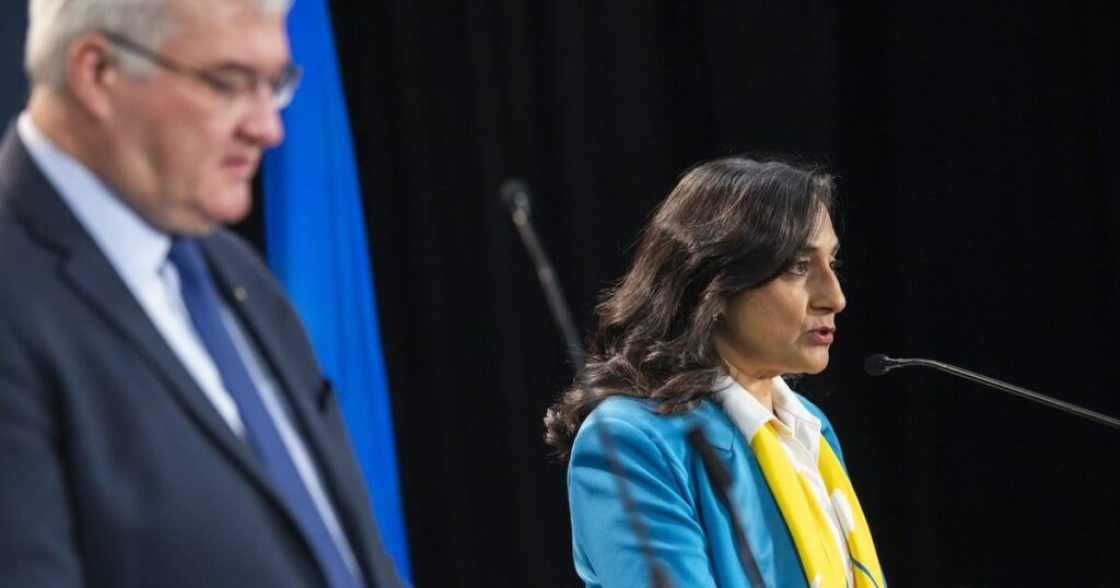 Anand bekräftigt Kanadas Ansicht, dass die Ukraine Entscheidungen über ihre Souveränität kontrollieren muss