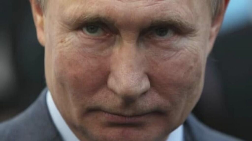 „Es gab weder Explosionen noch Summen“: Bewohner von Waldai über angeblichen Drohnenangriff auf Putins Residenz
