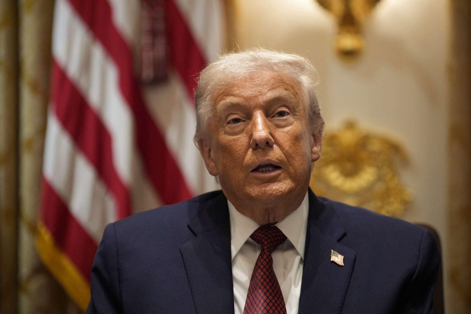 Trumps 11-Milliarden-Dollar-Rettungspaket für die Landwirtschaft ist ein weiterer Beweis dafür, dass Zölle nicht funktionieren. Aber erwarten Sie nicht, dass das Weiße Haus zu sehr darüber nachdenkt. Trumps 11-Milliarden-Dollar-Rettungspaket für die Landwirtschaft ist ein weiterer Beweis dafür, dass Zölle nicht funktionieren. Aber erwarten Sie nicht, dass das Weiße Haus zu sehr darüber nachdenkt.
