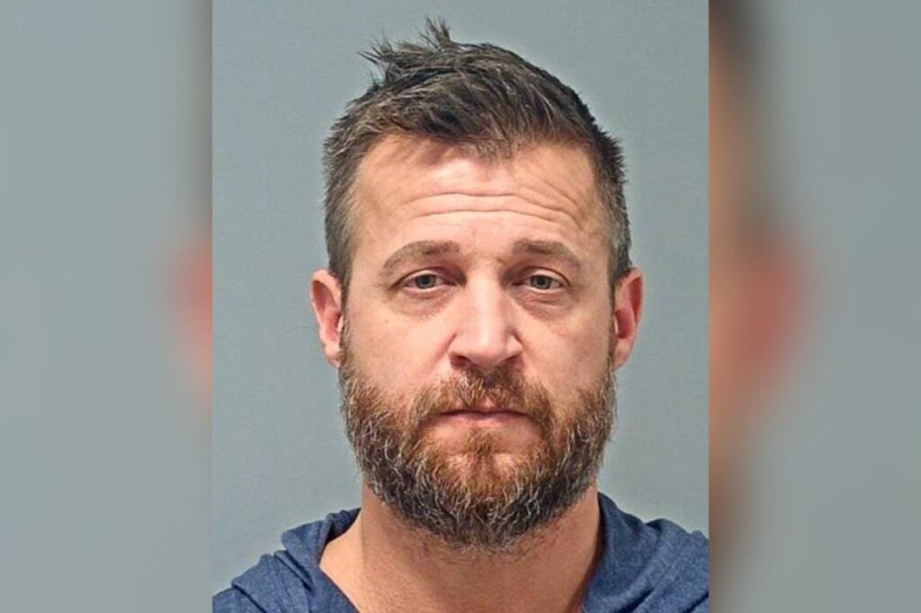 Der ehemalige Reality-TV-Swinger Tony McCollister wurde in Ohio wegen Kindesmissbrauchs und Tiersex inhaftiert