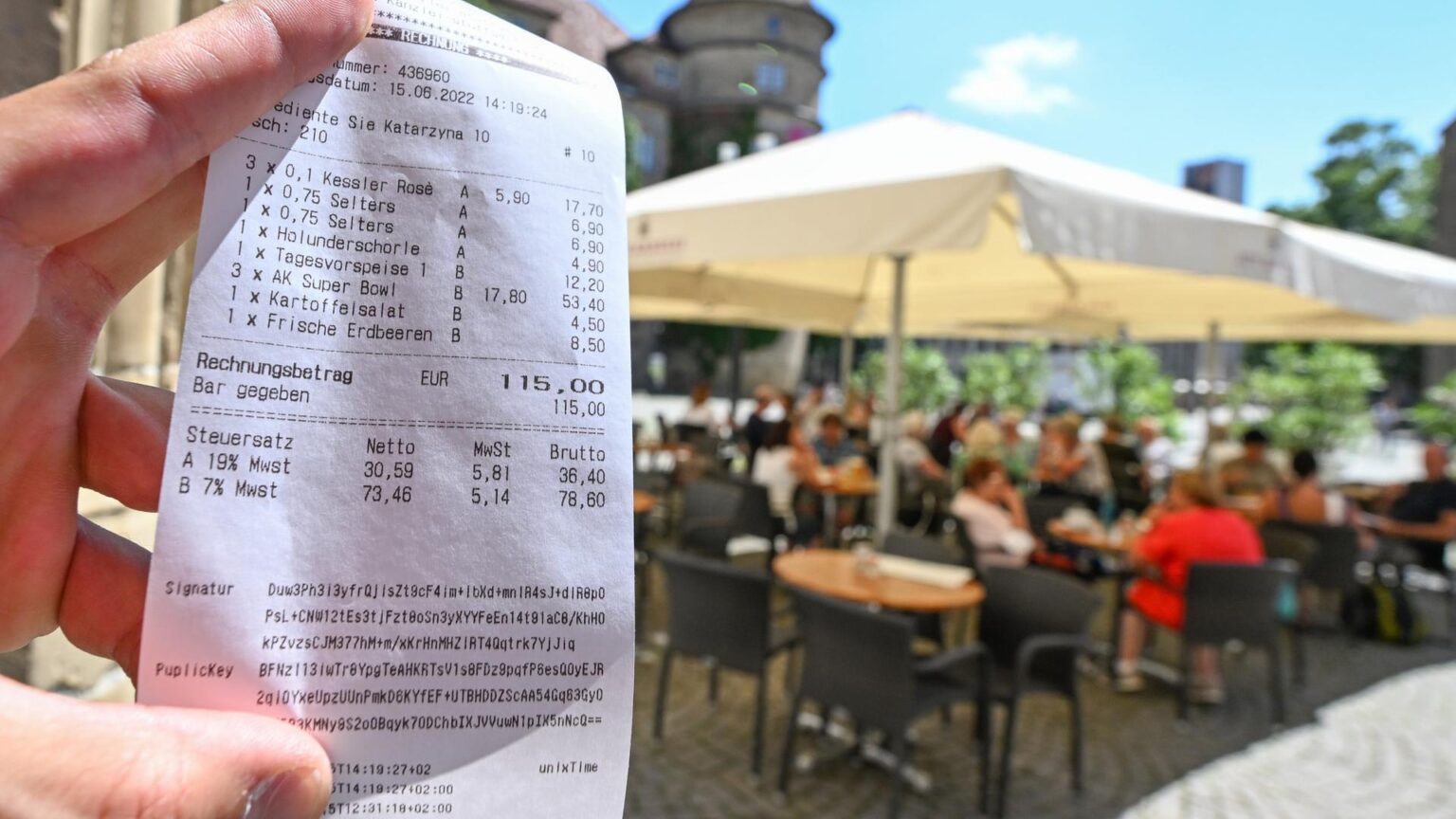 Gastronomie - Verband Dehoga: Kunden dürften kaum von Mehrwertsteuersenkung profitieren