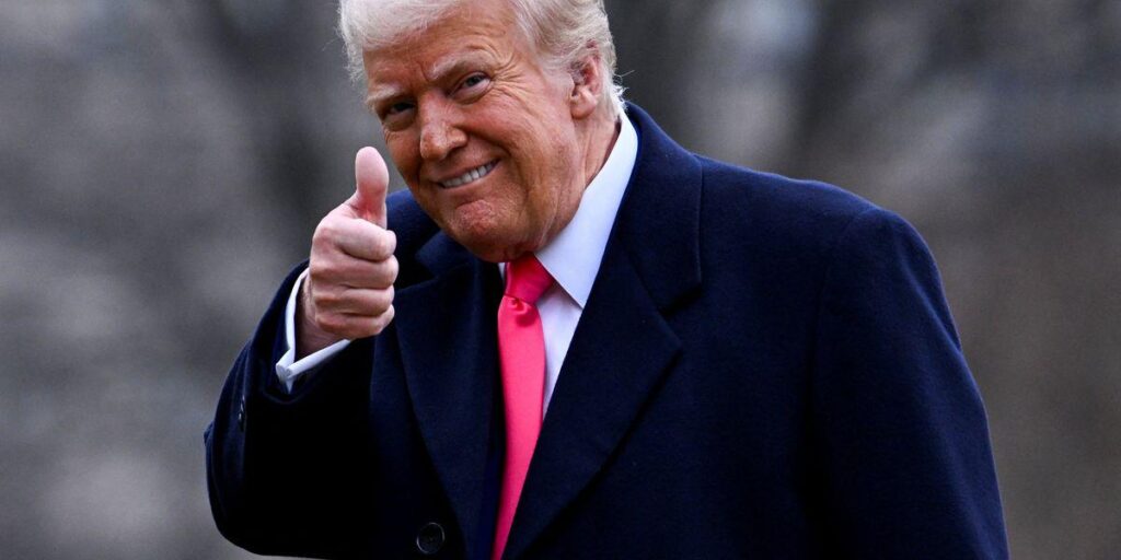 Das Justizministerium von Trump hat MAGA einfach als „einen Haufen Idioten“ mit einem „riesigen“ Epstein-Witz behandelt: Rechtsexperte