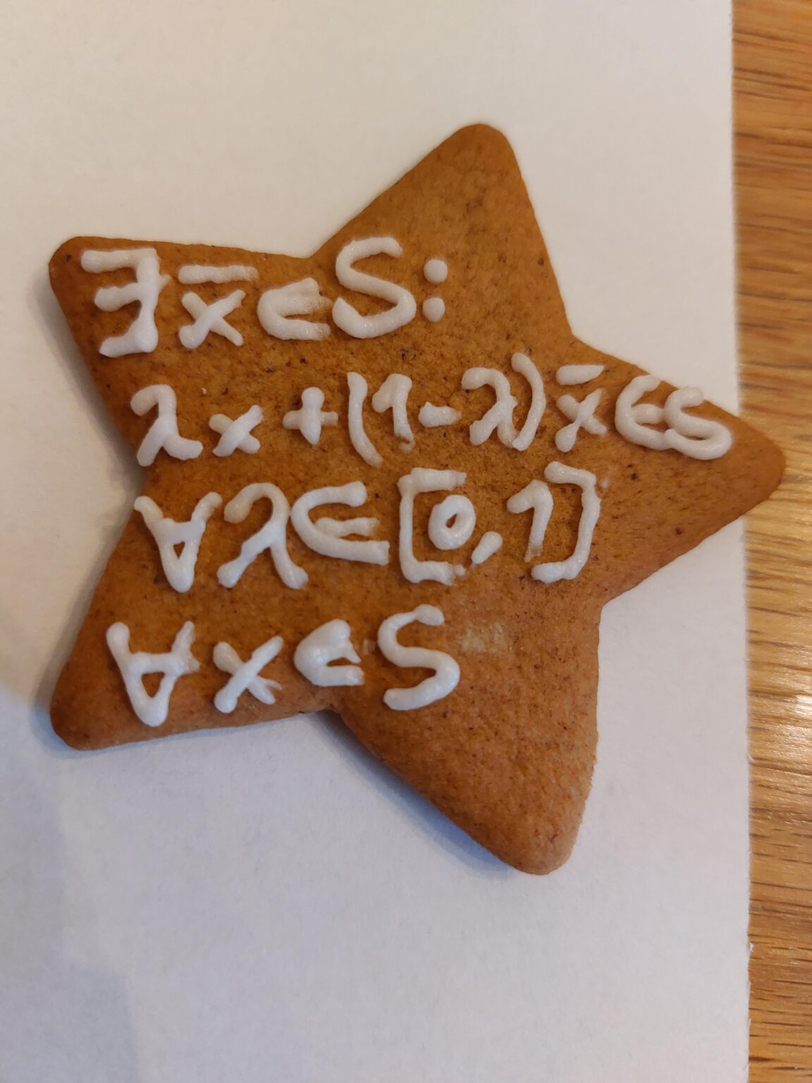 Gibt es hier Mathematiker? Dies ist schließlich die Definition einer sternförmigen Fläche, auf einem Lebkuchenstern