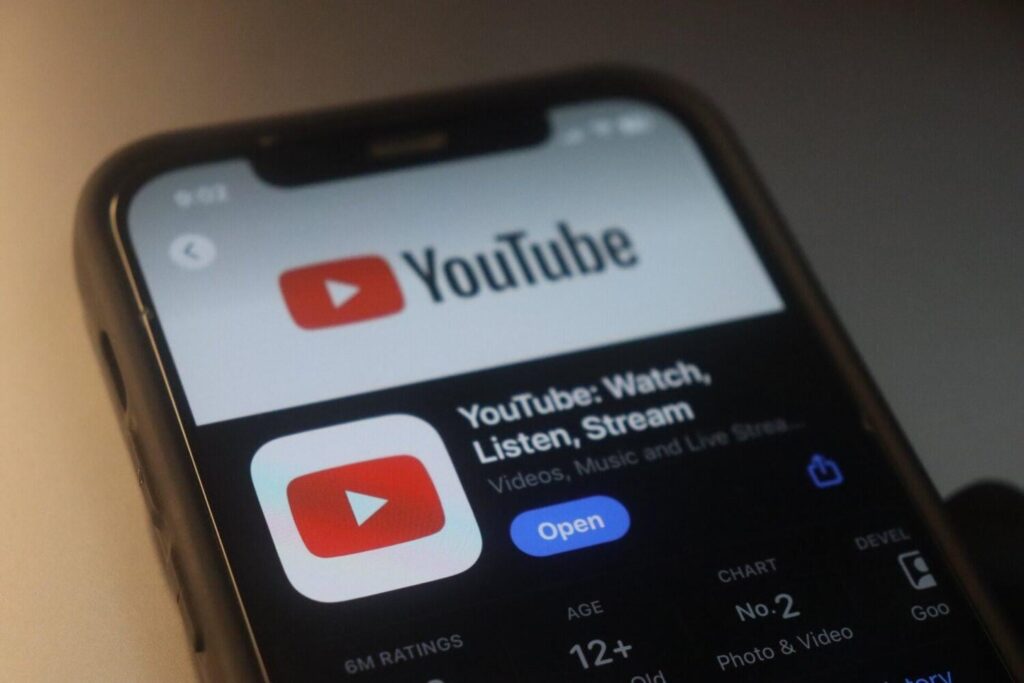 YouTuber machen KI-Slop für Babys | Als ob übliche Inhalte für Kinder nicht schon schlimm genug wären.