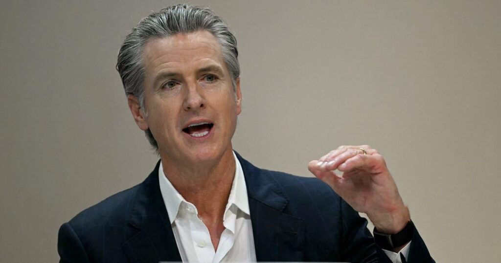 Newsom erstellt komplette Website, um die „kriminellen Kumpane“ des Präsidenten zu beschämen | Der demokratische Brandstifter ging auf einer neu gestarteten Webseite auf die umstrittenen Begnadigungen des Präsidenten ein.