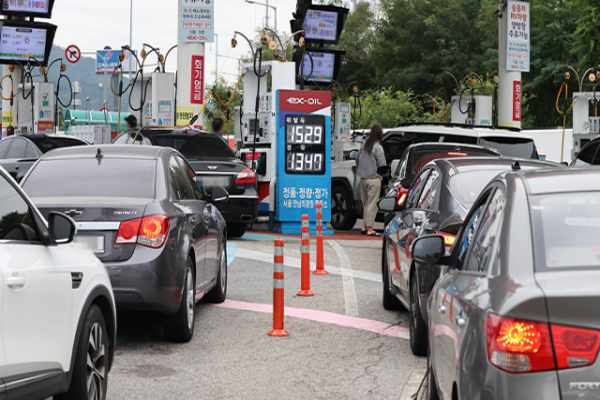 Die Benzinpreise fallen die achte Woche in Folge