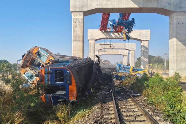 Bei einem Kranunglück in Thailand kommen mindestens 32 Menschen ums Leben, darunter Südkoreaner