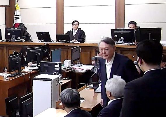 Yoon bekommt 5 Jahre Haft wegen Behinderung der Festnahme im letzten Jahr