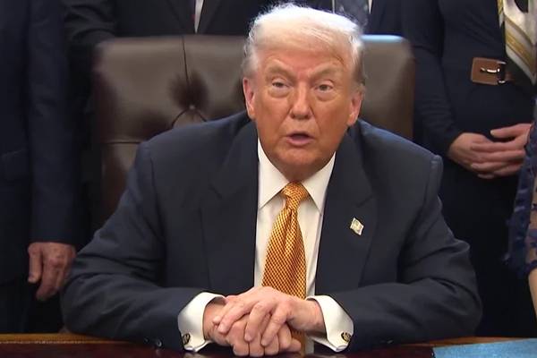 Trump verspricht, die Zölle auf Südkorea aufgrund der Verzögerung des Handelsabkommens durch die Gesetzgebung zu erhöhen