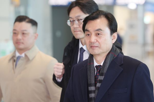 Verteidigungsminister Ahn reist zu Gesprächen mit seinem Amtskollegen nach Japan