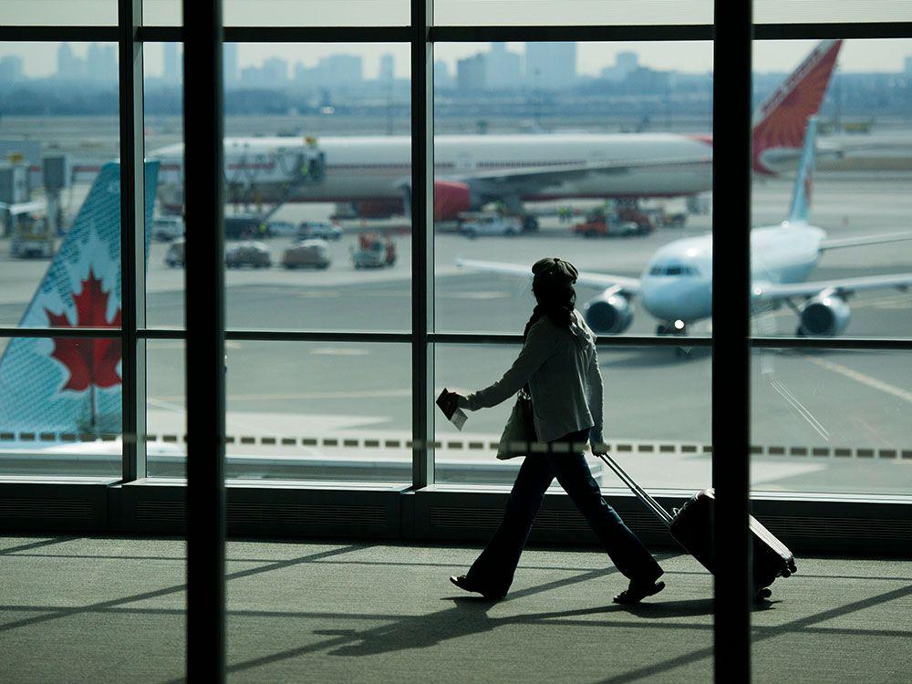 Nicht der Finanzplan ihrer Eltern: Kanadier der Generation Z verzichten auf das Sparen für eine Anzahlung und gönnen sich Geld für Reisen; Da Wohneigentum scheinbar unerreichbar ist, haben immer mehr junge Menschen ihre Prioritäten von traditionellen Zielen abgelenkt