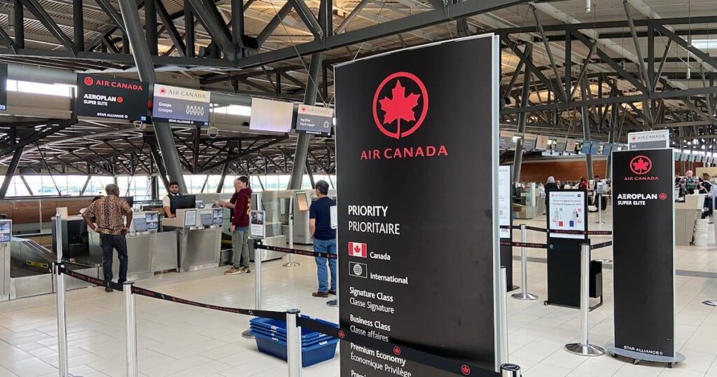 Einige Passagiere von Air Canada verpassen nach ihrem Flug aus Mexiko den Zoll am Flughafen Ottawa