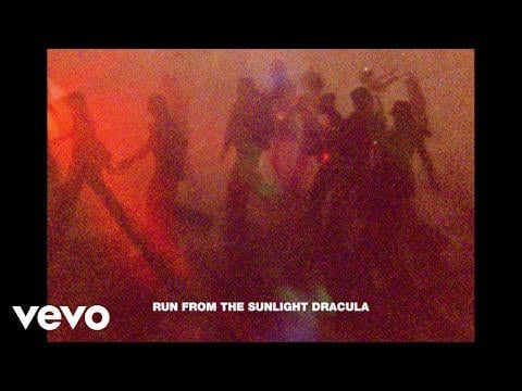 Tame Impala & BLACKPINK JENNIE – Dracula (JENNIE Remix) (Lyric Video)