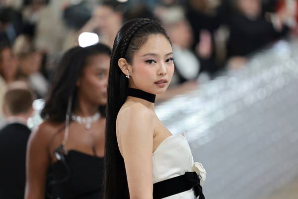 Jennie und Lee Chan-hyuk erhalten jeweils 5 Nominierungen bei den Korean Music Awards