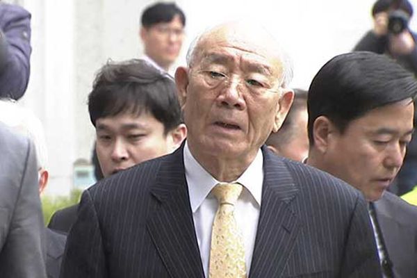 Oberster Gerichtshof bestätigt Anordnung der Familie von Ex-Präsident Chun zur Zahlung von Schadensersatz wegen Verfälschung von Memoiren