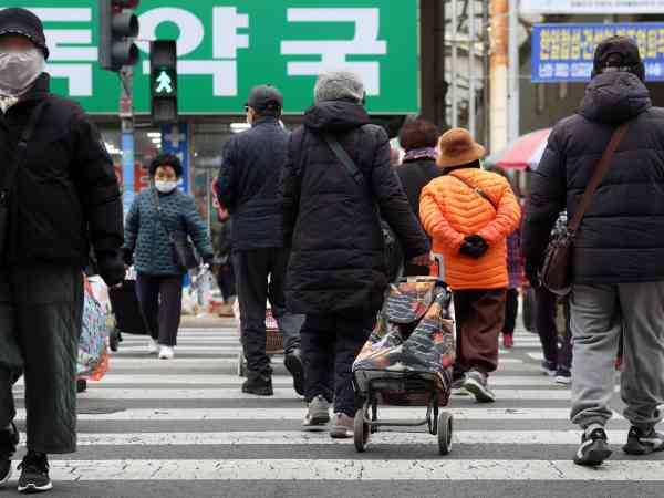 In den meisten Regionen regnet oder schneit es am frühen Mittwoch