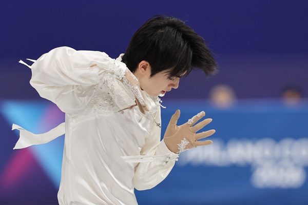Eiskunstläuferin Cha Jun-hwan belegt bei den Olympischen Winterspielen 2026 den 4. Platz im Herren-Einzel