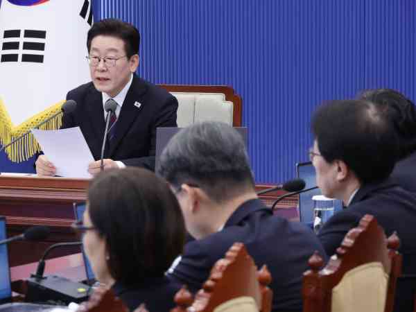 Lee betont die Notwendigkeit, von der Konfrontation und dem Krieg mit Nordkorea Abstand zu nehmen