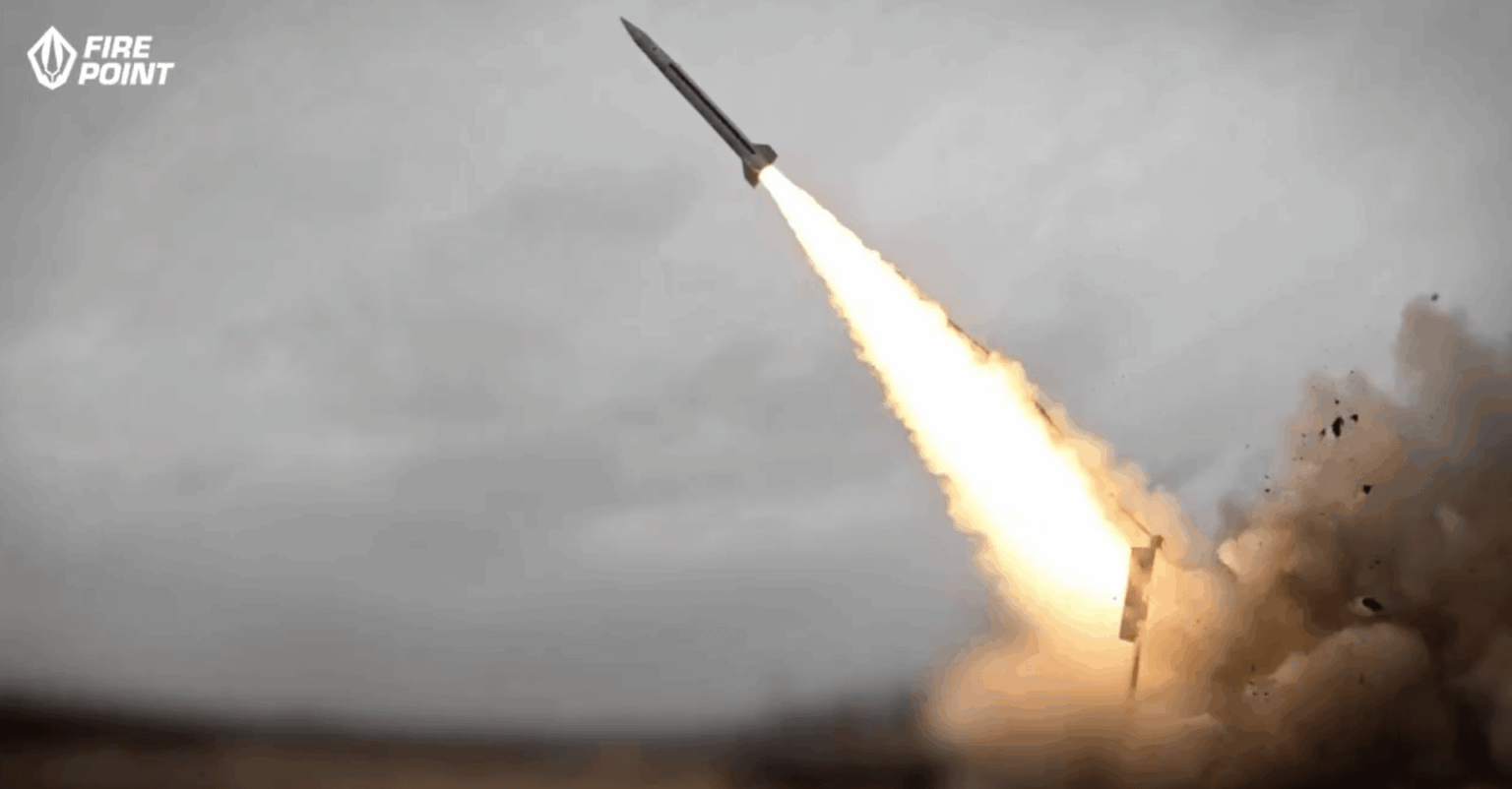 Der ukrainische Flamingo-Hersteller stellt in einem Starttestvideo die neue ballistische Rakete FP-7 vor