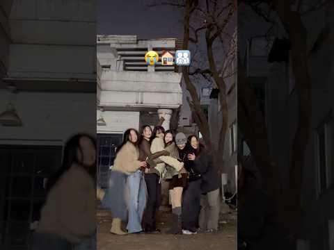 Wöchentlich – Face Myself (orig. Lunedi (Montag)) (Tanz-Challenge) (260221)