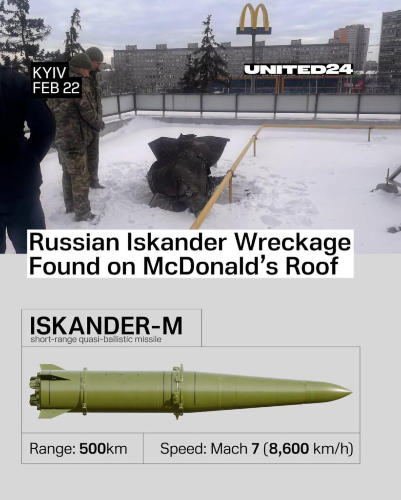 Trümmer einer russischen Iskander-Rakete wurden auf dem Dach eines McDonald's in Kiew gefunden