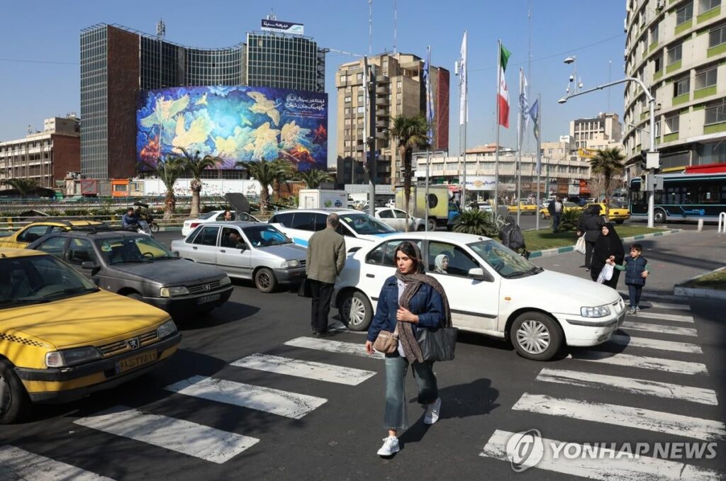Die südkoreanische Botschaft rät koreanischen Staatsangehörigen, den Iran angesichts eines möglichen US-Militärschlags zu verlassen Die südkoreanische Botschaft rät koreanischen Staatsangehörigen, den Iran angesichts eines möglichen US-Militärschlags zu verlassen